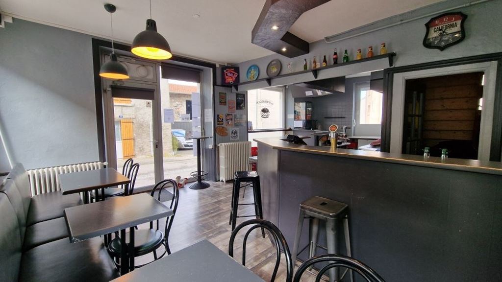 Maison de village LANTRIAC 80000€ TEMPERE IMMOBILIER Maison de village LANTRIAC 80000€ TEMPERE IMMOBILIER